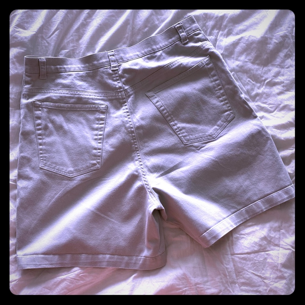 Jones Wear Sport 10 sand Khaki stretchy shorts
